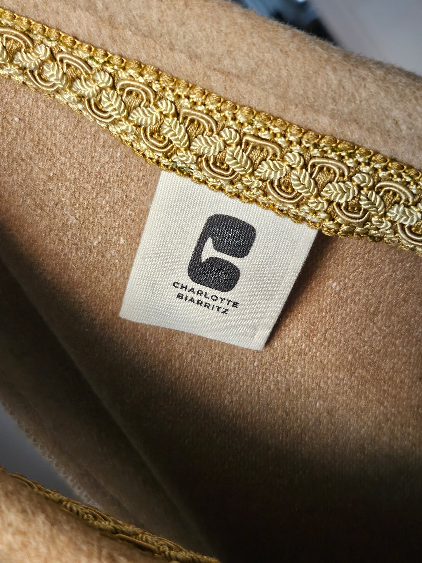 Le Capelet Charlotte Biarritz Beige Clair Duveteux